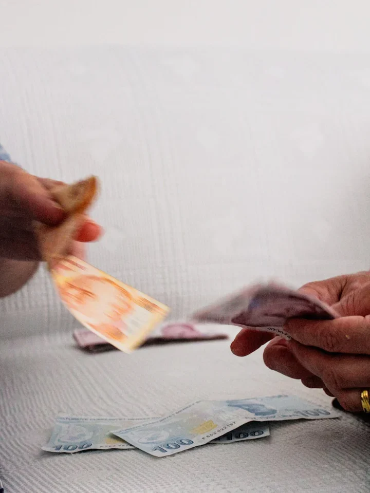 Займ для ООО на 1 месяц: Когда нужны деньги «до зарплаты» бизнеса